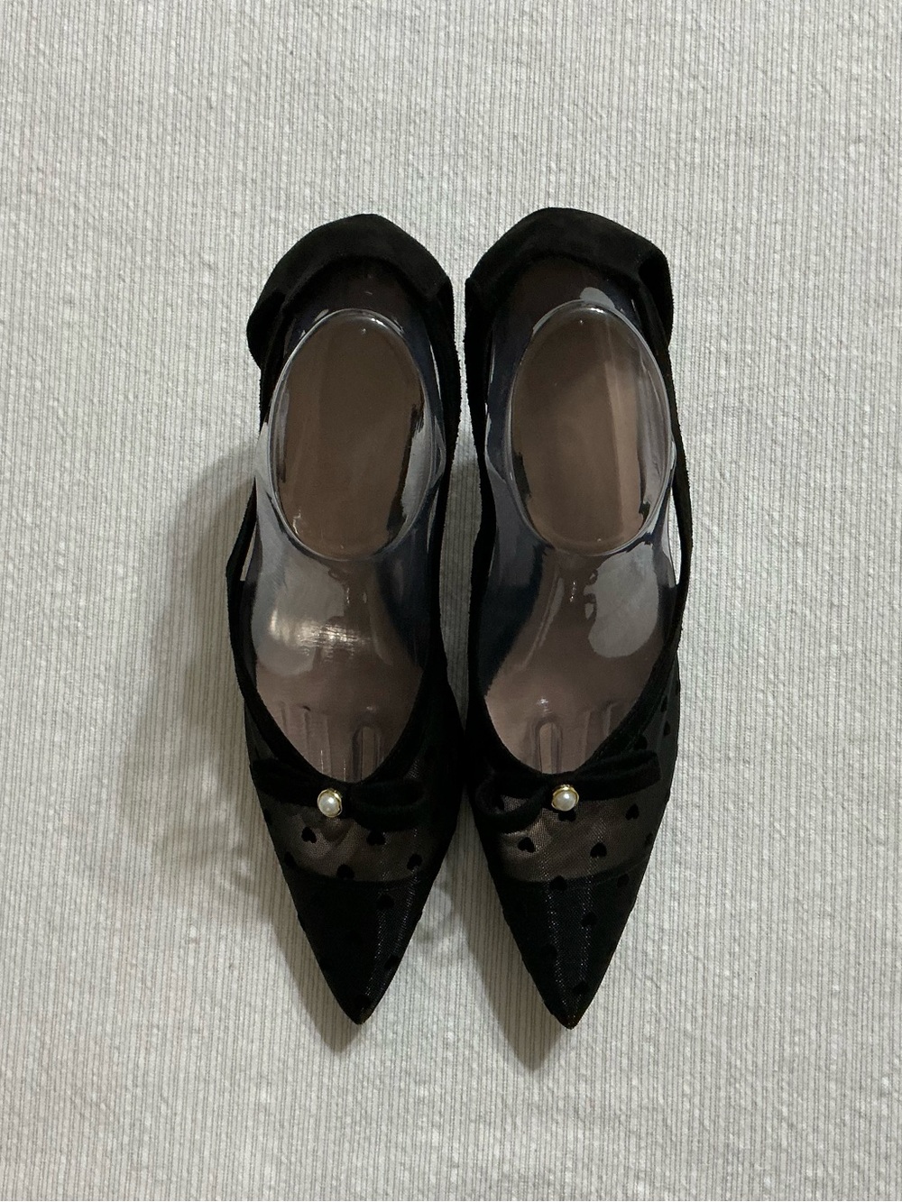 Women's Elegant Black Mesh Kitten Heel With Bow and Pearl Accent